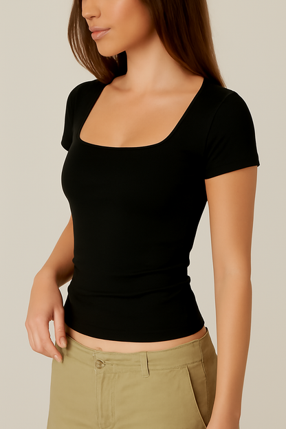 Short-Sleeved Contour T-Shirt