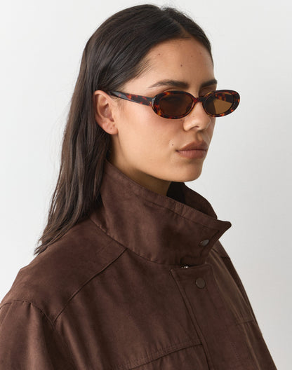 Sleek Oval Sunglasses